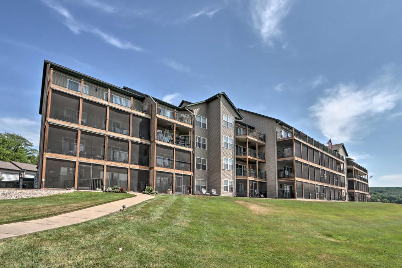 Step-Free Camdenton Condo With Boat Ramp, Dock, Slip المظهر الخارجي الصورة